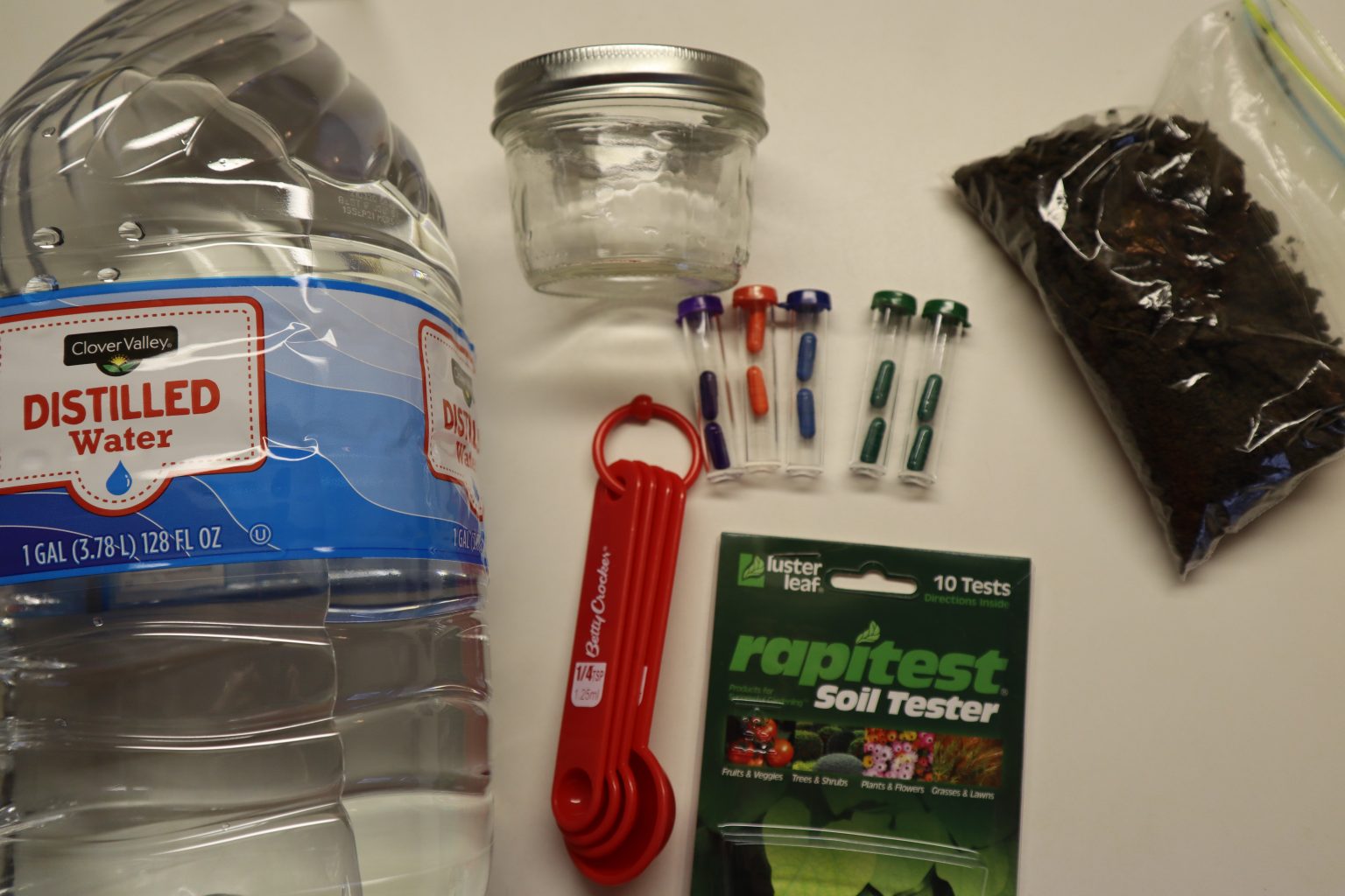 How to Use a Soil Test Kit For Your Home Garden - the Making Life